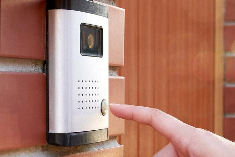 Comment intégrer un visiophone à votre installation domotique ?